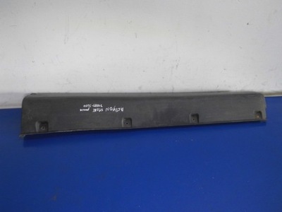 Молдинг захист поріг права ssangyong actyon sports фото №1