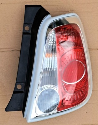Fiat 500 лампа правая задняя задняя 27040284 фото №1