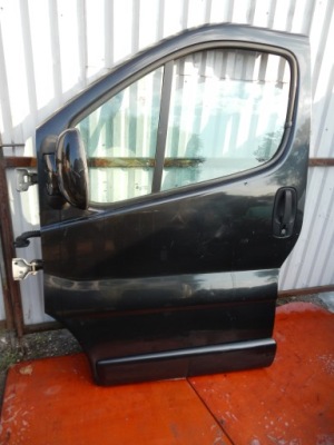 Дверь левая перед trafic vivaro primastar 01- фото №1