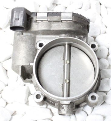 Audi rs6 c5 дросельна заслінка 4,2 077133062c фото №1