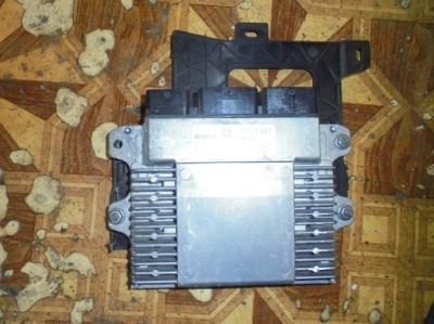 Renault бортовой компьютер 237107379r 237105111r фото №1