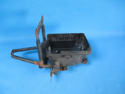 Корпус предохранителей iveco daily 69500825 фото №1