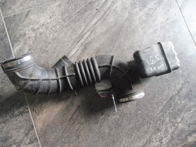 Труба фільтра повітря повітрозабірник toyota avensis t25 2.0 фото №1