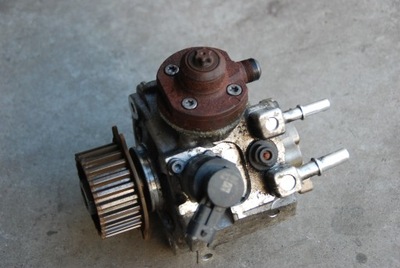 Насос впрыскная ecosport fiesta mk7 1,5 tdci 2015 фото №1