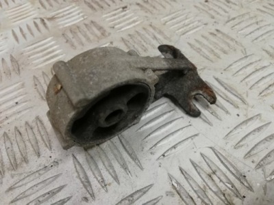 C4 picasso ii кронштейн кронштейн глушителя фото №1