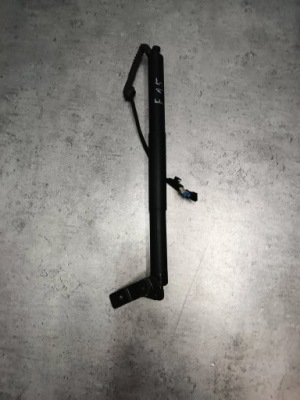 Bmw x5 f15 привід кришки фото №1