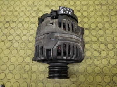 Vw bora 2.0 генератор 028903028d фото №1