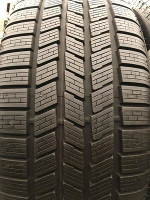 P109 PIRELLI SCORPION ICE & SNOW MO 255 55 18 