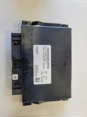 Модуль датчик коробки mercedes w213 a2139002501 фото №1