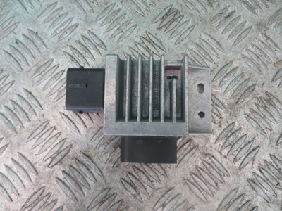 Реле свічка розжарювання renault master 2.3 23r 271203982r фото №1