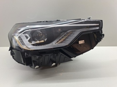 BMW 2 G42 M2 G87 2023 ŽIBINTAS DEŠINIOJI PRIEK. SUKOMPLEKTUOTA FULL LED 5A320F8-09 USA 