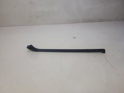 Захист напрямна шторка audi a8 d4 4h4863658 фото №1