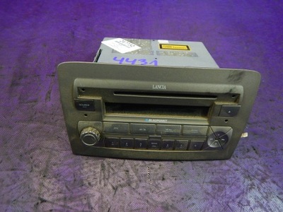 Lancia musa 04-07 радіо відсутній код фото №1