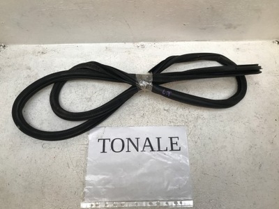 Alfa romeo tonale прокладка дверь задняя левая кузовная oryg 22-24 фото №1