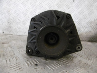 Генератор bmw e34 1.8 b valeo 0986040191 фото №1