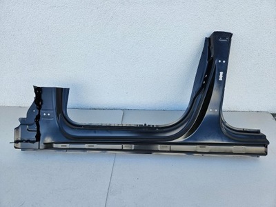 Порог левый audi a5 8w6 блок двигателя фото №1