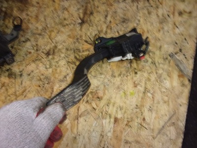 Chevrolet aveo t300 педаль газа потенциометр фото №1