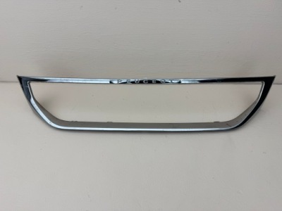 Peugeot partner rifter 18-23r рамка молдинг решітка решітка перед 9816881077 фото №1
