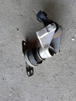 Кронштейн двигателя правая peugeot 508 фото №1