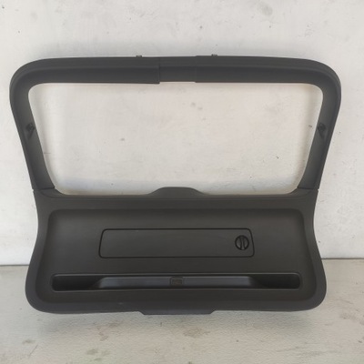 Volvo xc40 2018 защита обивка крышки багажника фото №1