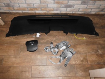 Toyota prius ii консоль + 2 x подушка безпеки + 2 x pas фото №1