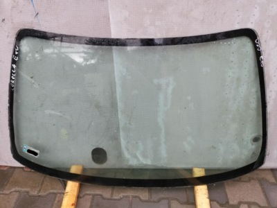 Стекло лобовое перед передняя toyota corolla e10 92r фото №1