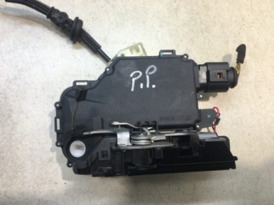 Замок двері правий перед toledo ii 8 pin фото №1