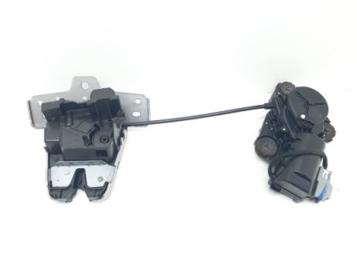 Замок доводчик крышки задняя задний багажника volvo s90 ii 32149884 фото №1