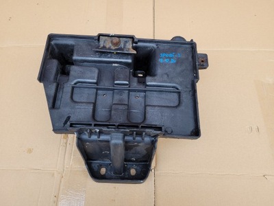 Kia sportage iii 2.0 crdi основа акумулятор фото №1