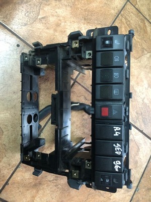 Audi a4 2.6 v6 96' панель рамка консолі фото №1