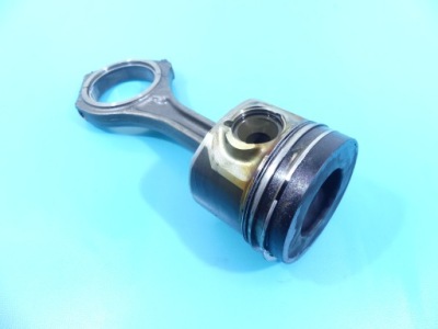 Поршень шатун audi a4 b7 3.0 tdi 204km фото №1