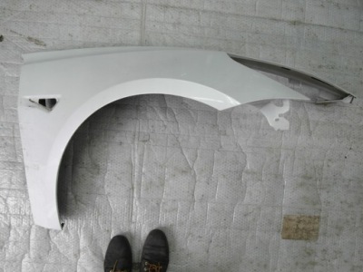 Tesla 3 крило передній правий фото №1