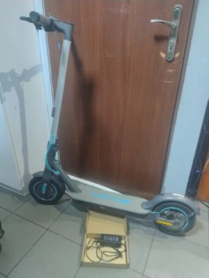 HULAJNOGA ELEKTRYCZNA MOTUS SCOOTY 10 LITE