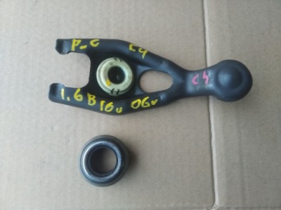 Кронштейн зчеплення citroen c4 i 1,6b 16v фото №1