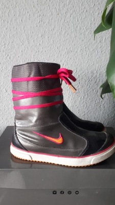 NIKE KOZACZKI DZIEWCZĘCE 35