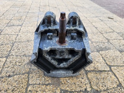 Подушка двигуна man tgx tgs фото №1