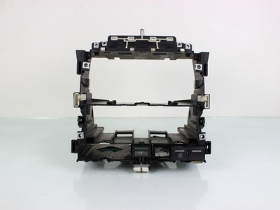 Рамка радіо audi a3 8p 2005r фото №1