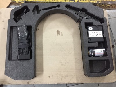 Audi rs3 lift 19- вкладыш набор багажник 8v4012109h hb фото №1