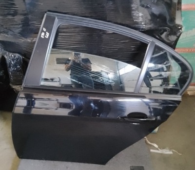 Bmw e90 двері ліва задня задні schwarz 2 фото №1