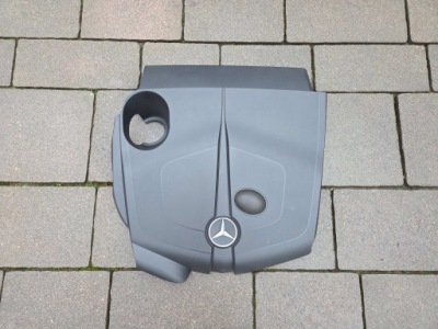 Mercedes modele защита верхний двигателя a6510109815 фото №1