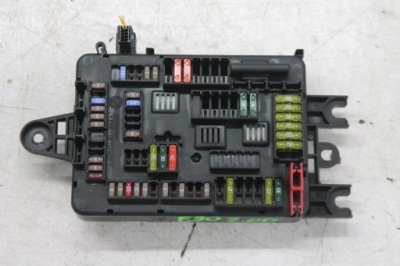Коробка запобіжників 9261111 bmw 3 f30 316d 11- фото №1