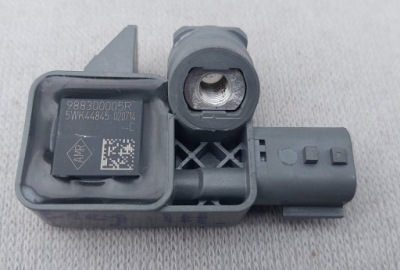 Датчик удара renault scenic 3 988300005r фото №1