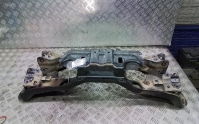 Subaru forester iv sj 2.0 подрамник перед балка подрамник фото №1