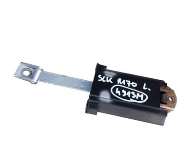 Ограничитель дверь левых mercedes slk r170 фото №1