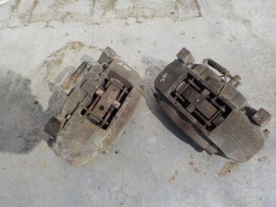 Land rover sport l320 супорт гальмівний перед комплект фото №1