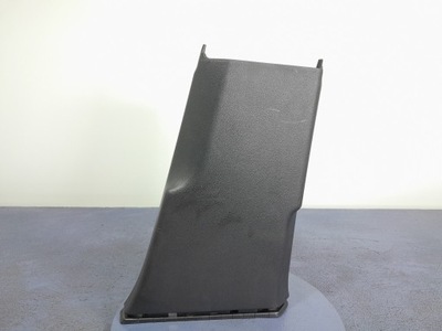 Skoda octavia iv захист стійка b права нижня 5e3867282 фото №1