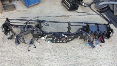 Actros mp3 mp2 каркас консолі панелі приладової панелі фото №1