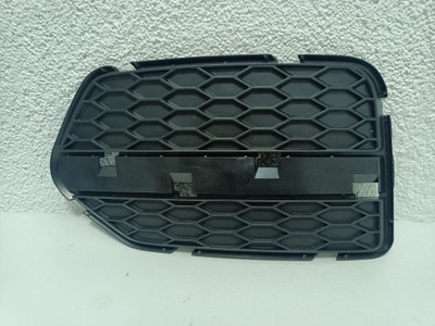 Audi q3 lift оригинальная решётка левая 8u0807151f фото №1