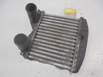 Smart fortwo i 450 радіатор повітря інтеркулер фото №1