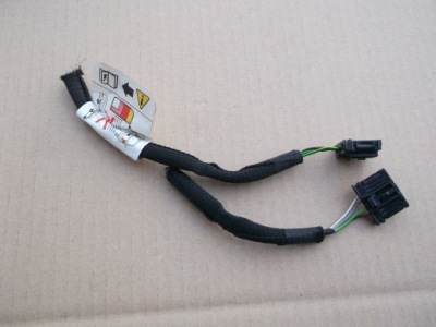 Peugeot 2008 штекер лампы задняя фото №1